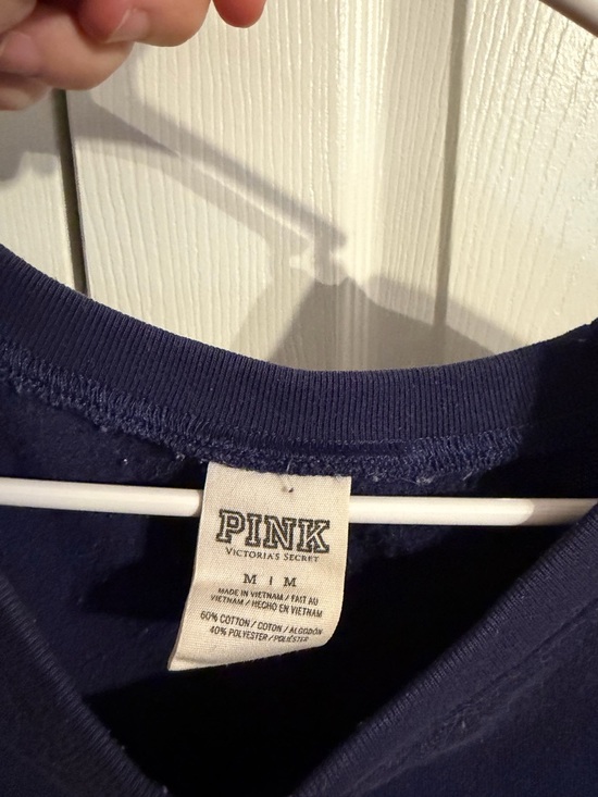PINK Victoria's Secret Navy and White Crewneck Sweatshirt - Picture 2 of 3